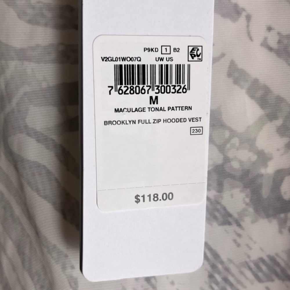 GUESS Brooklyn Hooded Vest - Picture 11 of 15